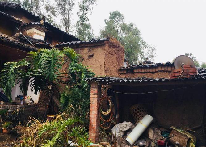 遭遇违法强拆怎么办？